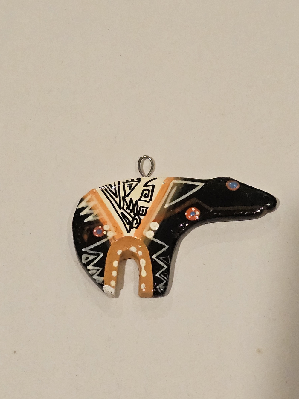 Hand-Painted Wooden Bear Pendant – Southwestern Folk Art Style Animal Pendant